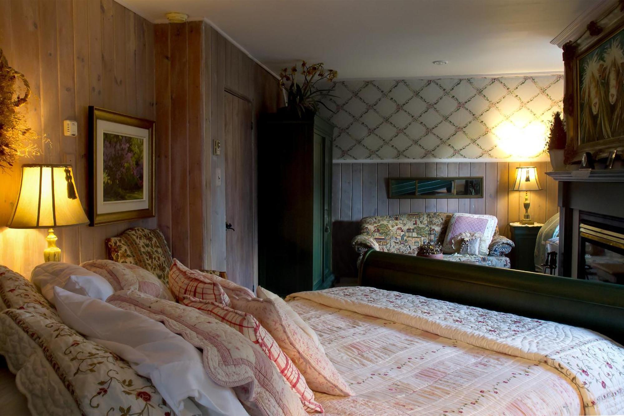 Le Petit Clocher Gite Touristique B & B Saint-Sauveur Номер фото